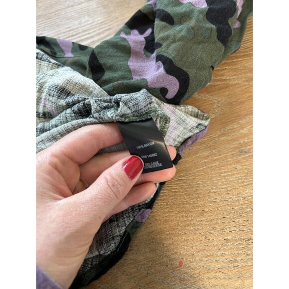 Torrid Camo Camouflage Button Front Roll Sleeve Shirt Blouse - Picture 4 of 7